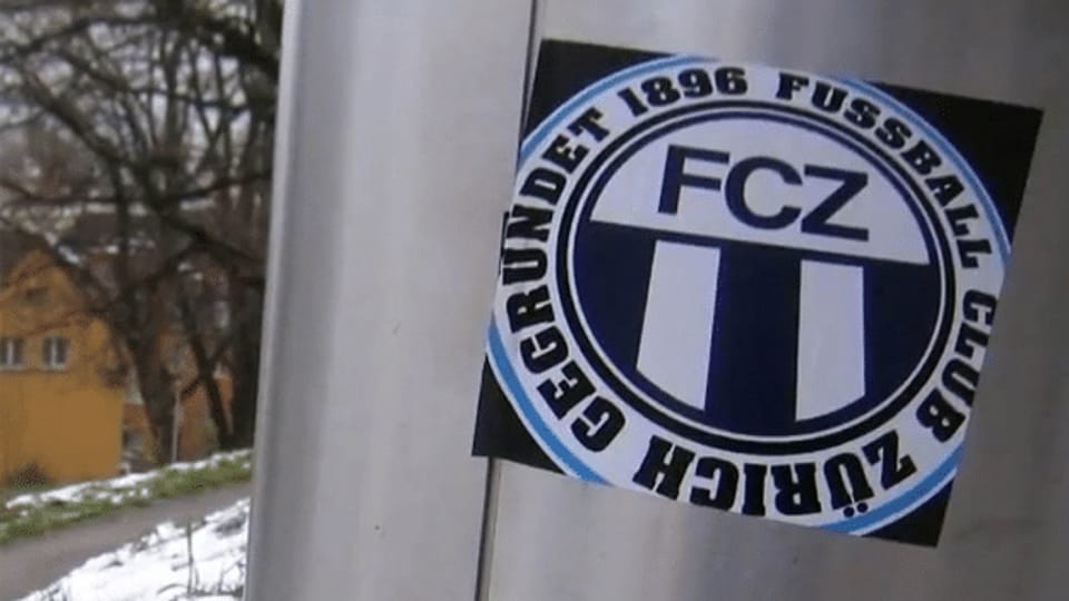 Teure Fanpost: 17 Franken für ein paar FCZ-Kleber