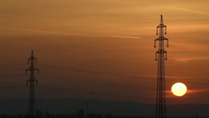 Aus dem Archiv: Stromfirmen wollen nicht «gerettet» werden