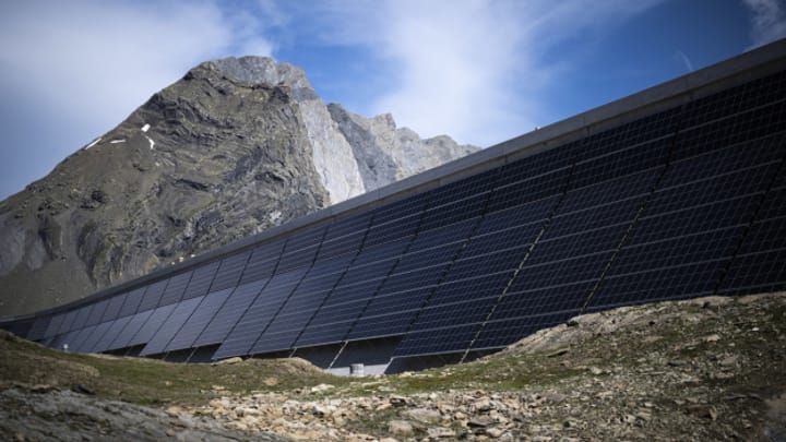Archiv: Das Solar-Dilemma: Zwischen Klimaschutz und Naturschutz