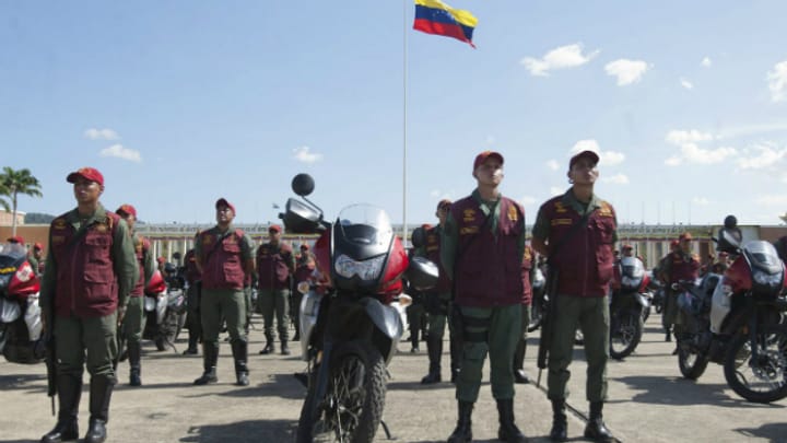 Venezuela: Armee patroulliert auf den Strassen