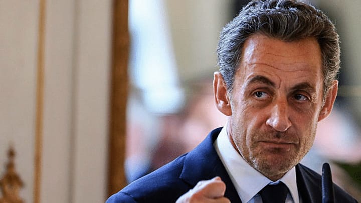 Nicolas Sarkozy zieht den Kopf aus der Schlinge