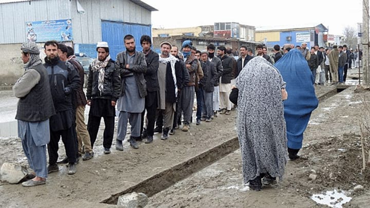 Wahltag in Afghanistan - Geisterstadt Kabul