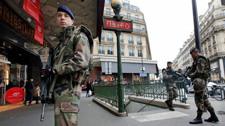 Frankreich: Soldaten zum Schutz der Bevölkerung