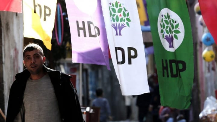 Wahl-Spiel der AKP mit unsicherem Ausgang