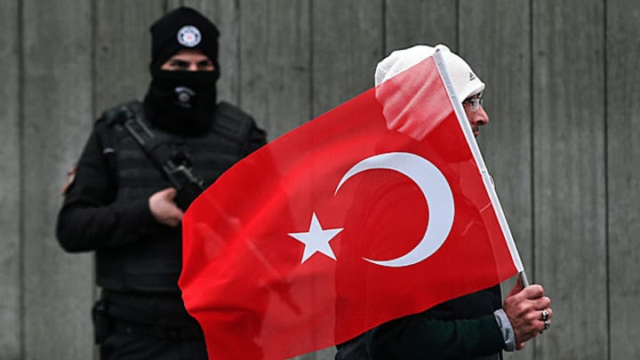 In der Türkei gelten weiterhin Notstandsgesetze