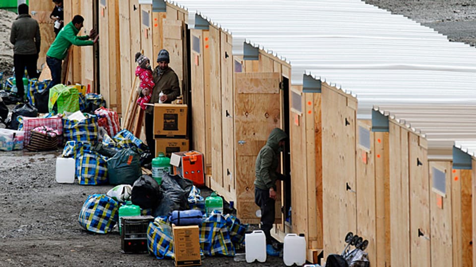 Flüchtlingslager «Grande-Synthe» bei Dünkirchen abgebrannt