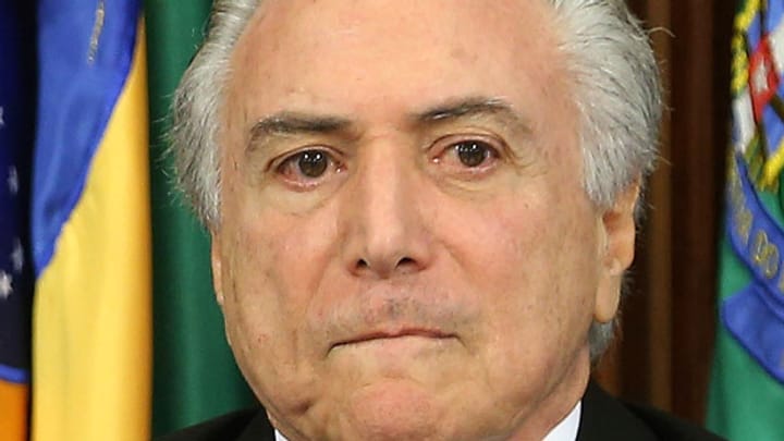 Brasiliens Regierungschef im Korruptionssumpf