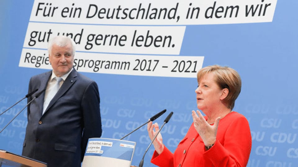 CDU und CSU präsentieren gemeinsames Wahlprogramm