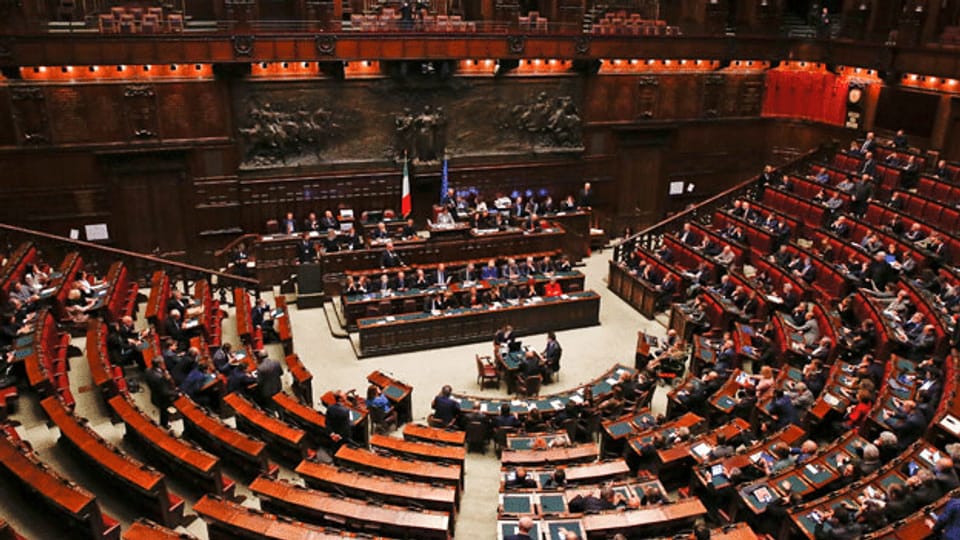 Italien: Wo Politiker die Partei wechseln wie das Hemd