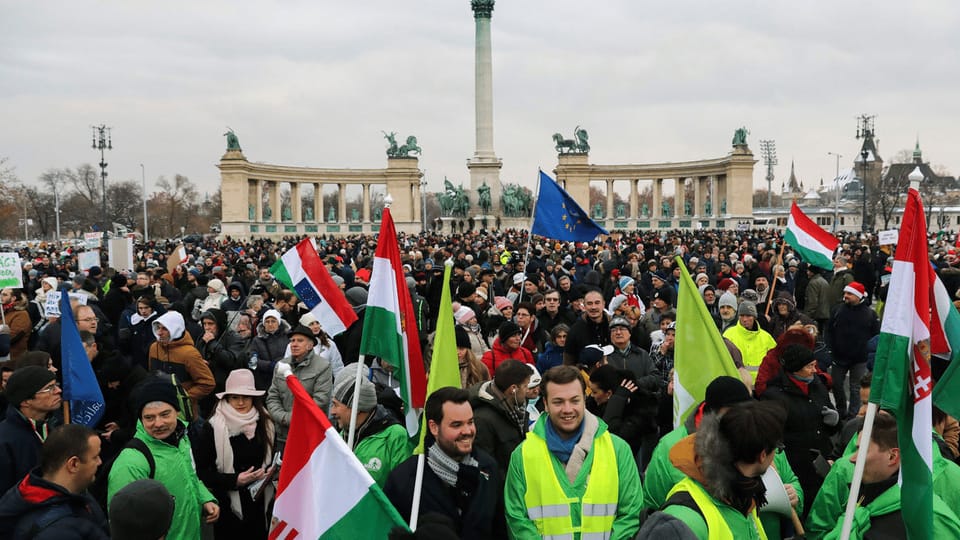 Rechts und links vereint gegen Orban