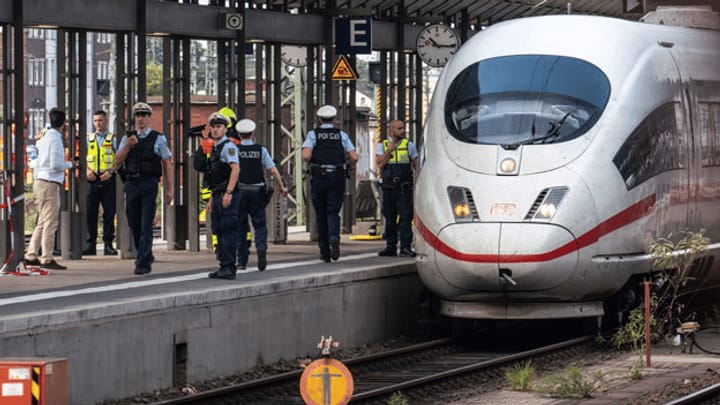 Täter von Frankfurt wurde polizeilich gesucht