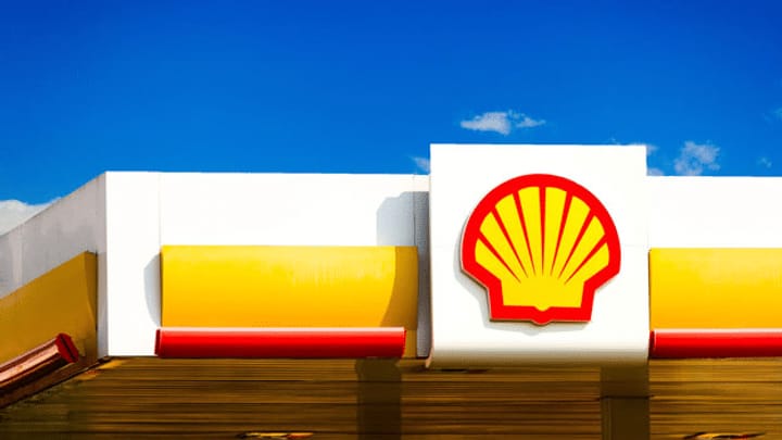 Erdöl-Konzern Shell vor Gericht und auf der Bühne