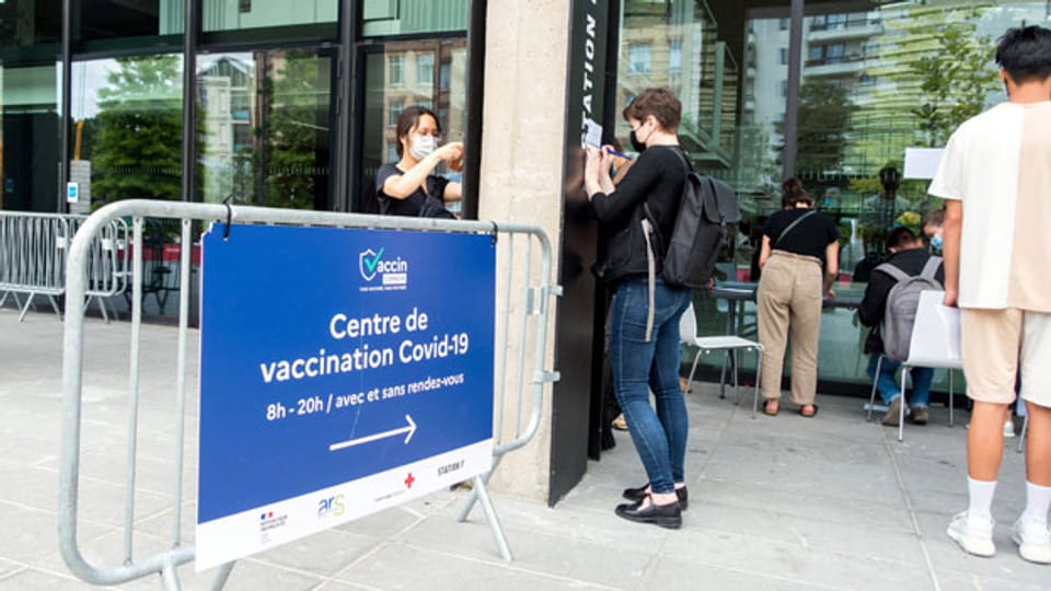 Frankreich erhöht Impfdruck