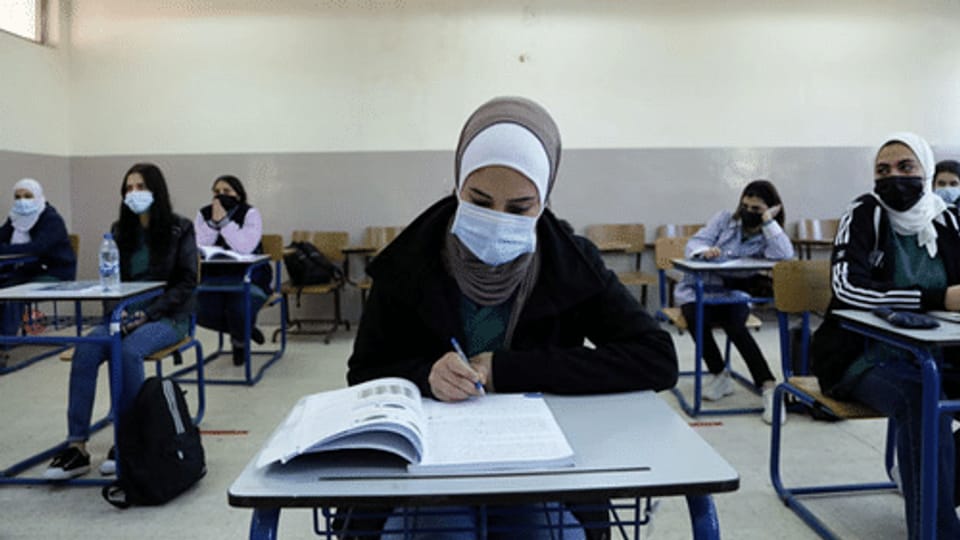 Eine Maturaprüfung wird zum Politikum in Jordanien