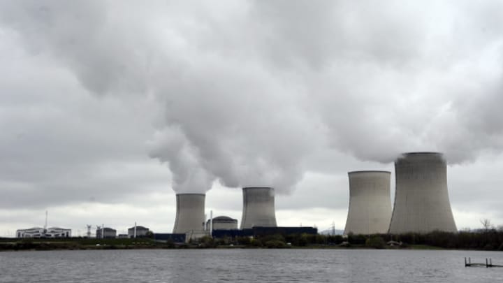 Archiv: Neue Energie für die Atomkraft in Frankreich