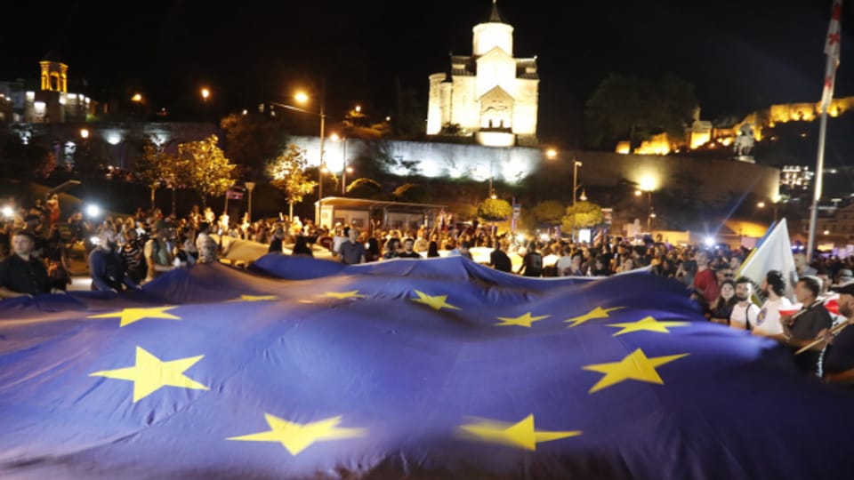 Georgien: Demonstration für EU-Beitritt