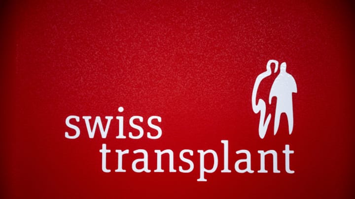 Archiv: Nach Sicherheitsmängeln stellt Swisstransplant Spenderegister ein