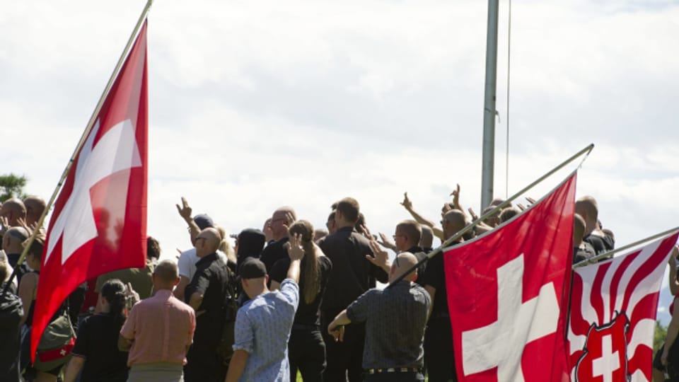 Was bringt ein Verbot von Nazi-Symbolen in der Schweiz?