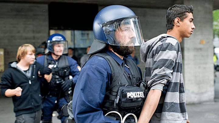 Bundesgericht rügt 1.-Mai-Polizeieinsatz in Zürich
