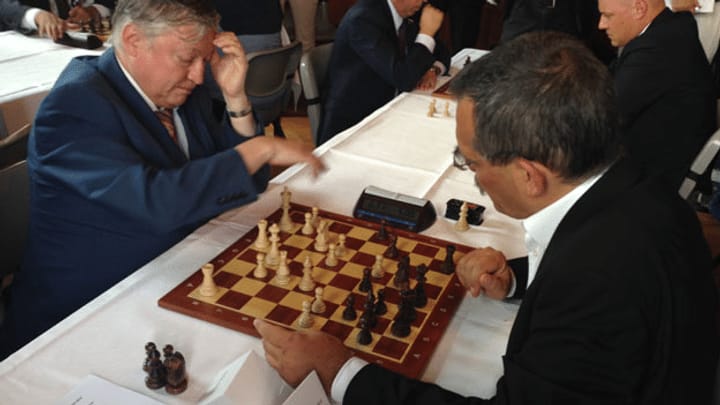 Russen setzen Schweizer Schachmatt