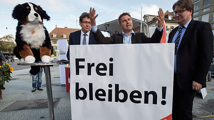 «Frei bleiben!»: Die SVP startet in den Wahlkampf 2015