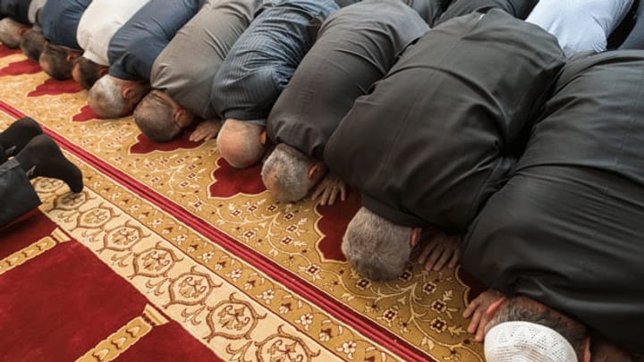 Muslime in der Schweiz: Wenige besuchen regelmässig die Moschee