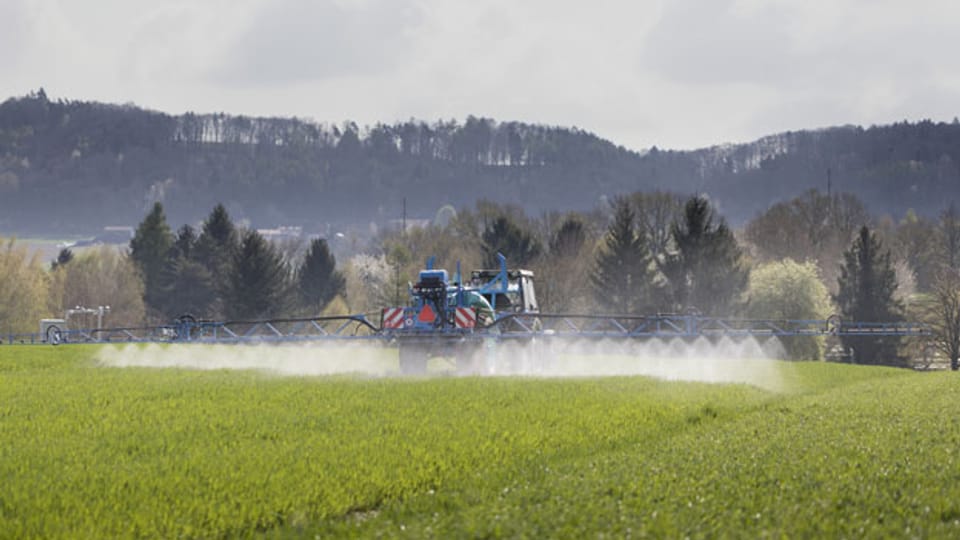 Nationalrat lehnt Trinkwasser- und Pestizidverbots-Initiative ab