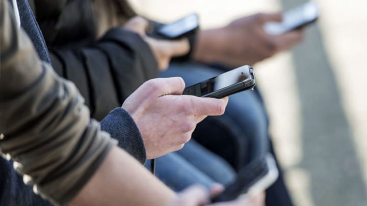 Jugendliche haben ihren Handy-Konsum besser im Griff