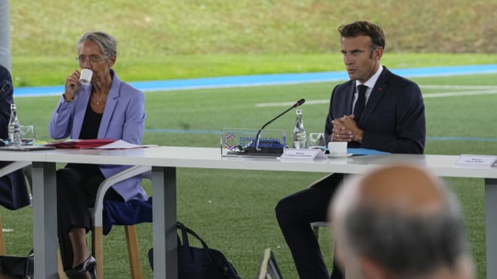 Aus dem Archiv: Emmanuel Macron lanciert neuen Rat