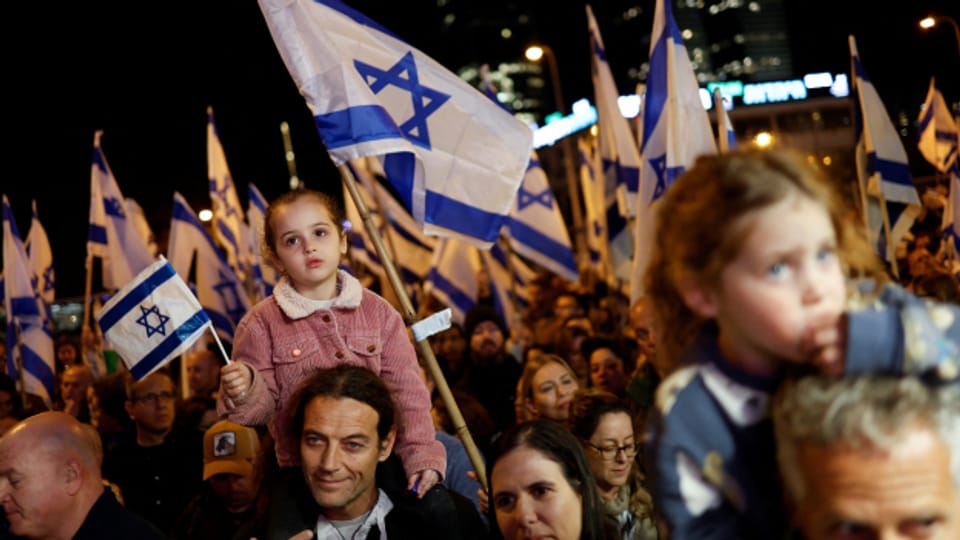 Israel: Widerstand gegen umstrittene Justizreform wächst weiter