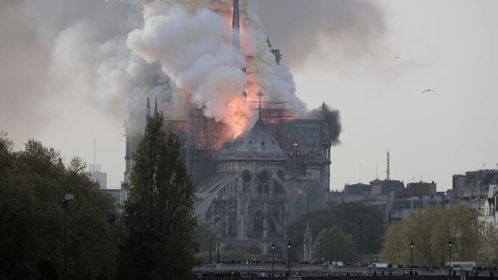 Heute vor einem Jahr: Notre-Dame de Paris brennt