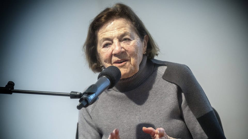 Holocaust-Überlebende Eva Erben zu Theresienstadt, Auschwitz und der Hamas