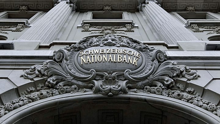 SNB: Schweizer Franken immer noch überbewertet