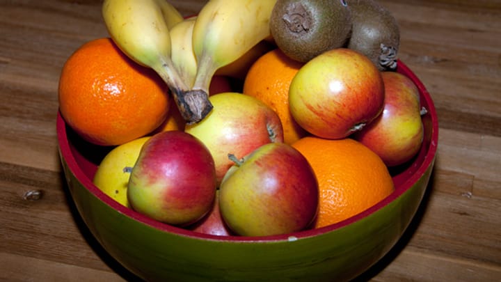 Vitamin C-Gehalt bei Orangen und Äpfeln