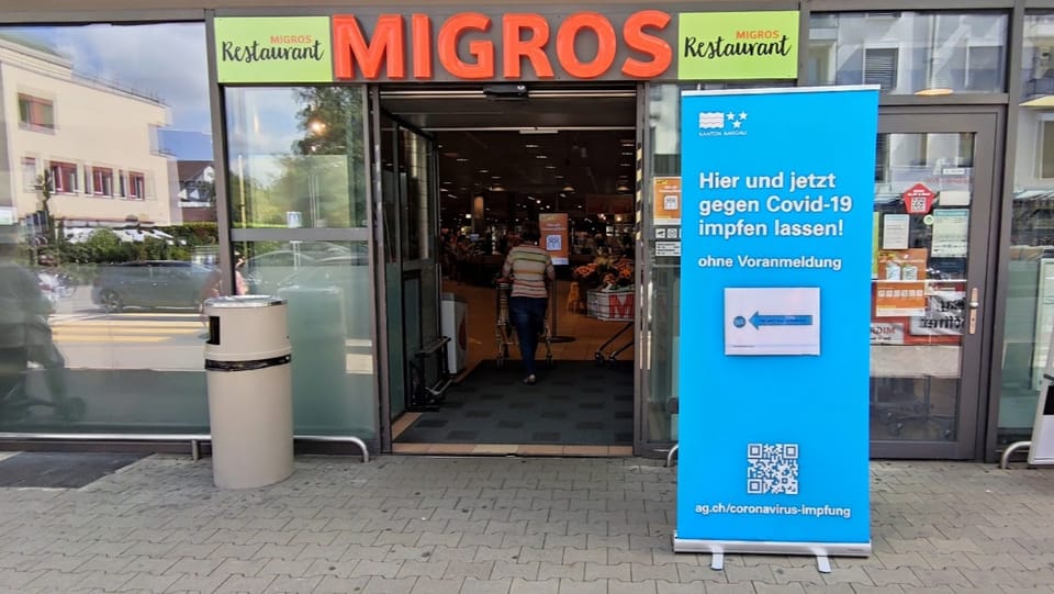 Seit Donnerstag wird im Aargau auch vor Detailhändlern geimpft: Wer nutzt das Angebot?