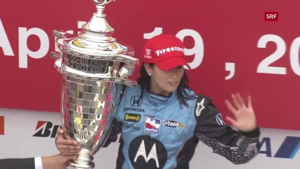Danica Patrick gewinnt als 1. Frau in der IndyCar-Serie