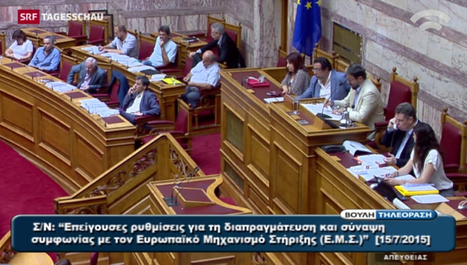 Griechisches Parlament entscheidet über Sparprogramm
