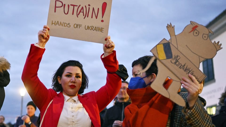 1000 Personen demonstrieren in Zürich gegen Putin