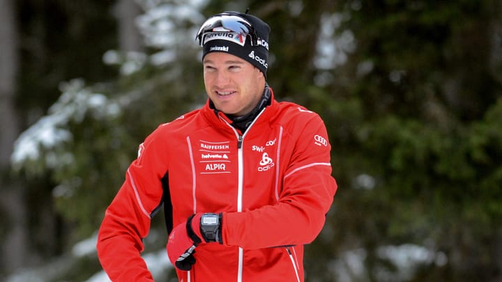 Dario Cologna vor dem Start der Tour de Ski