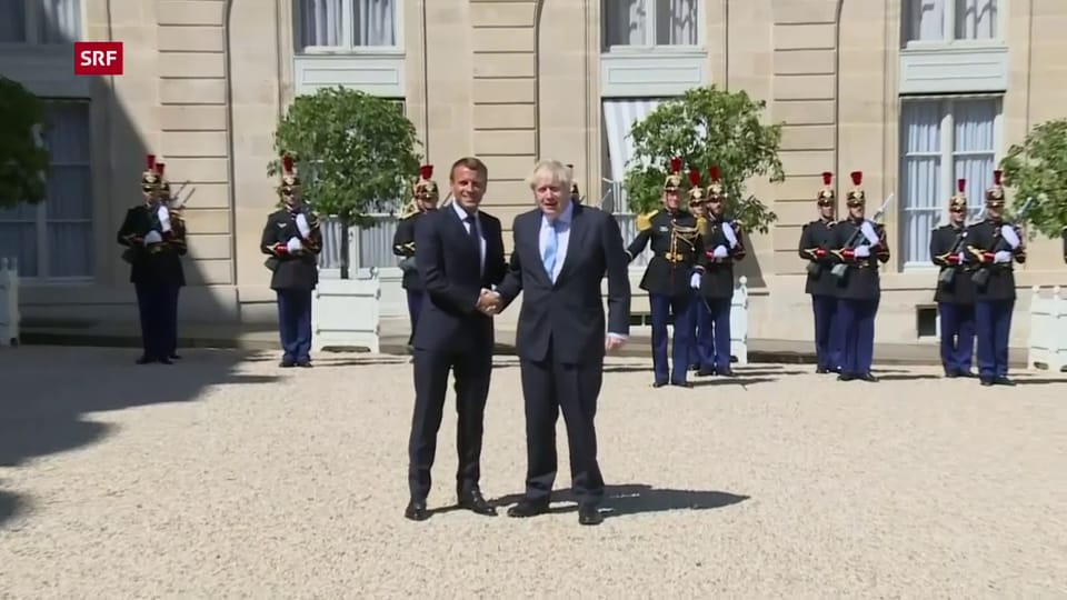 Johnson zu Besuch bei Macron