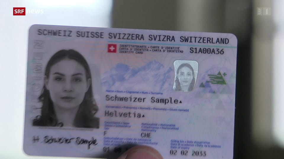 Schweizer Identitätskarte in neuem Design