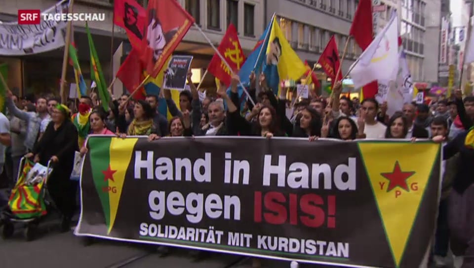 Kurden demonstrieren in Basel gegen IS-Terror