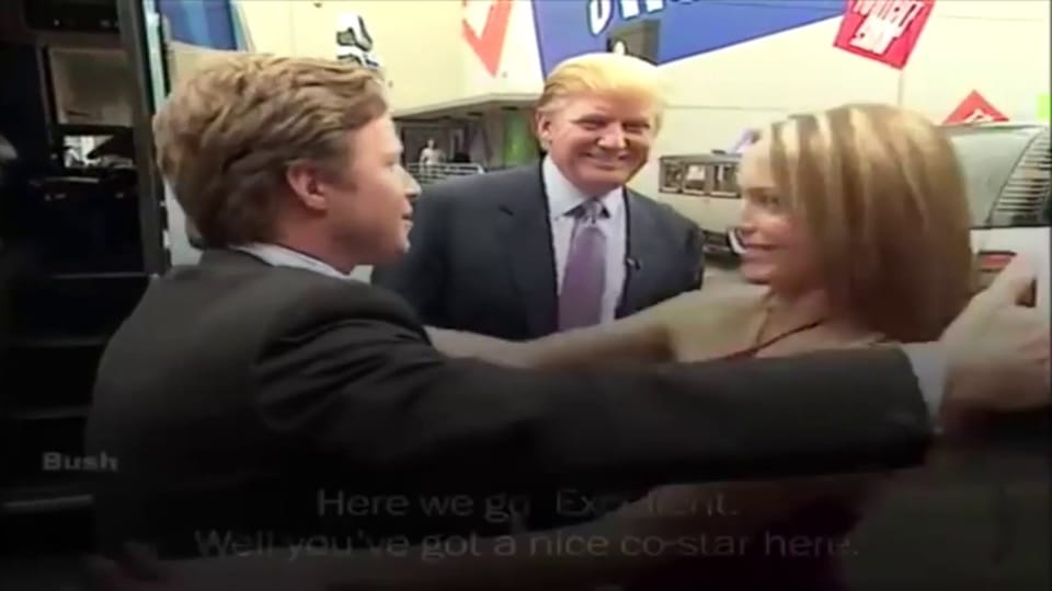 Das Skandalvideo, dessen Echtheit Donald Trump anzweifelt (Quelle: Youtube / Celebrity Talkies)
