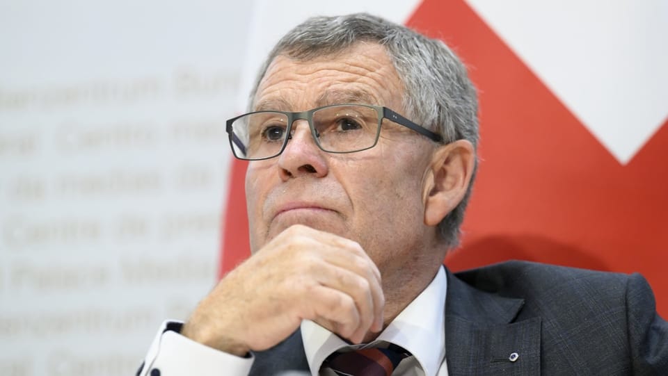 SVP-Finanzdirektor Ernst Stocker schrammt an einer Niederlage vorbei