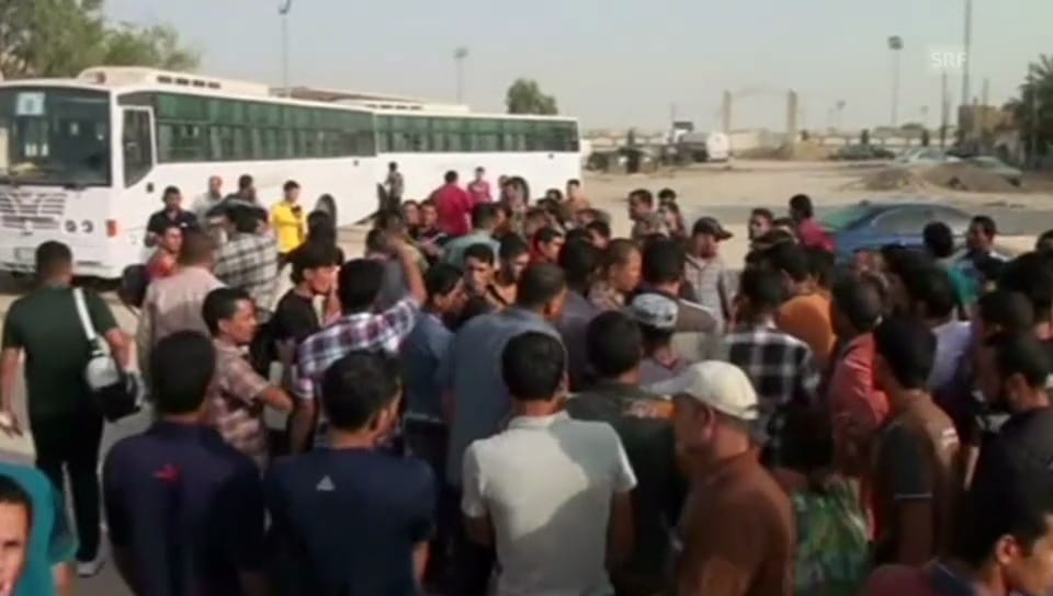 Freiwillige melden sich in Kerbala zum Kampf gegen die Isis