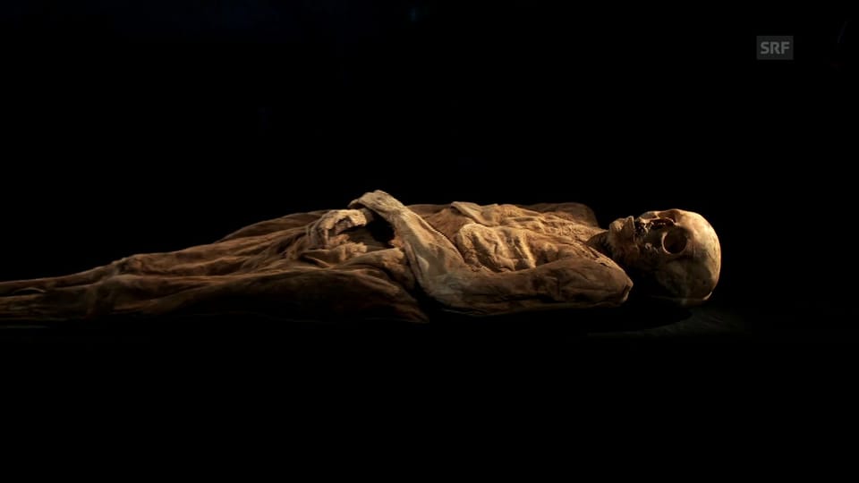 Einstein: «Wie kommt eine Mumie zu ihrem Namen?»