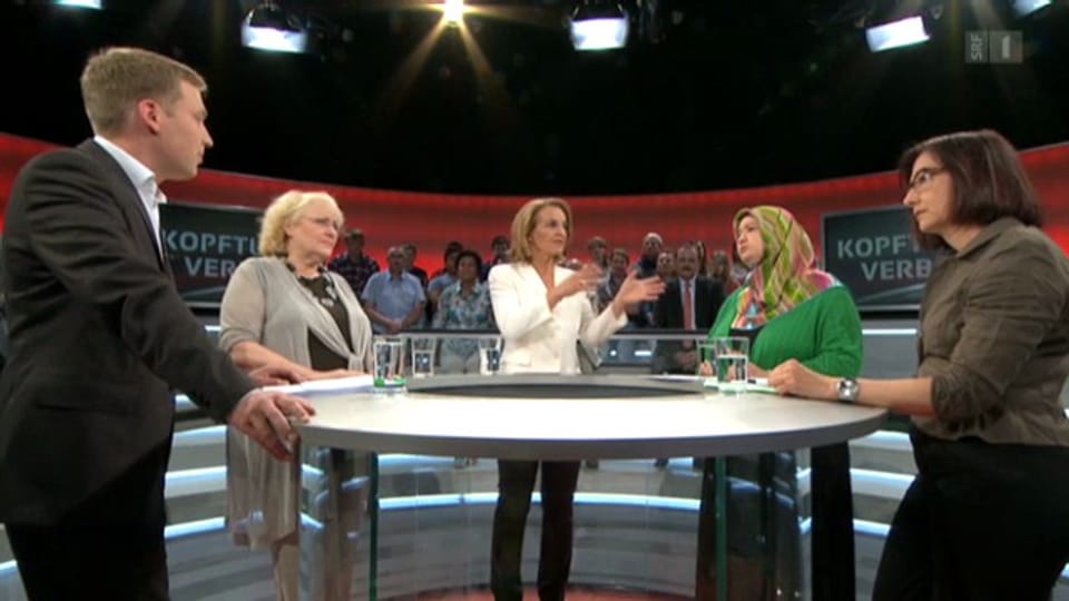 Kopftuchverbot: Sinnvoll oder dsikrimierend? Kopftuchverbot: Sinnvoll oder dsikrimierend?