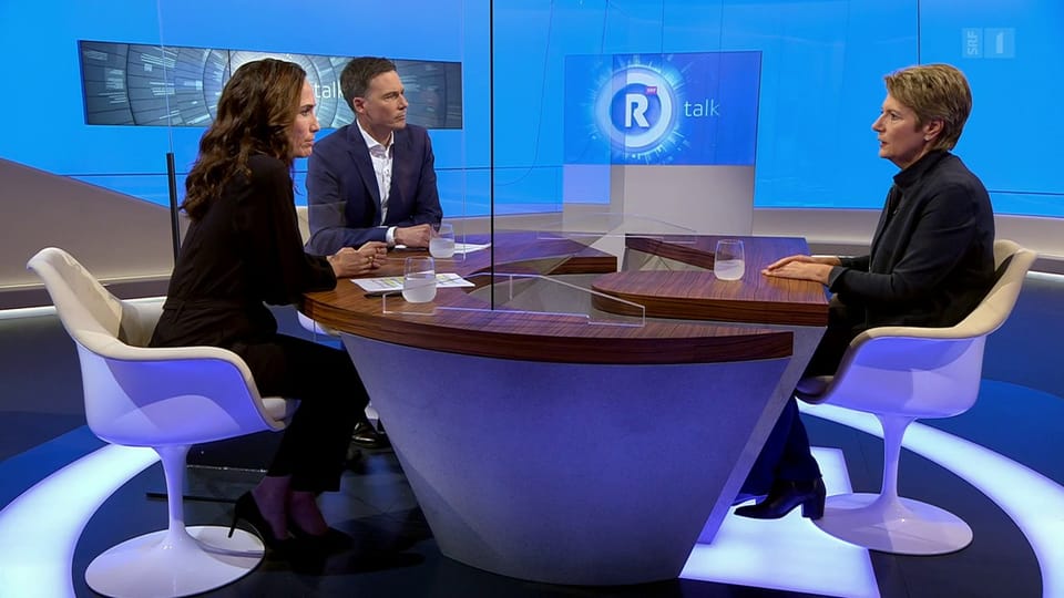 «Rundschau talk» mit Bundesrätin Karin Keller-Sutter