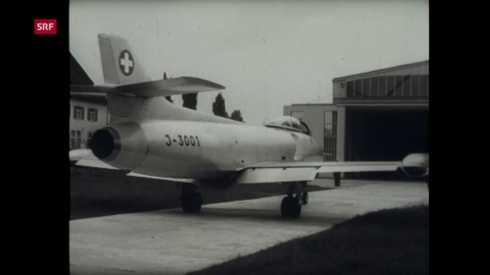 Das Vorzeigeflugzeug der FFA: Der Kampfjet P-16