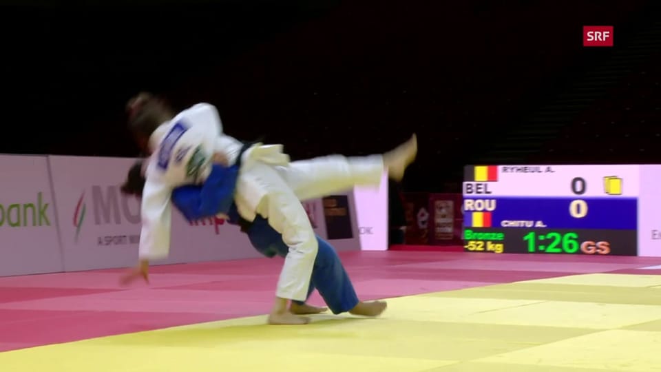 Judo: Vollkontakt-Sport, aber Masken bei der Siegerehrung